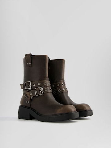 Bershka Boots in Brown