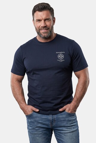 Men Plus Shirt in Blue: front