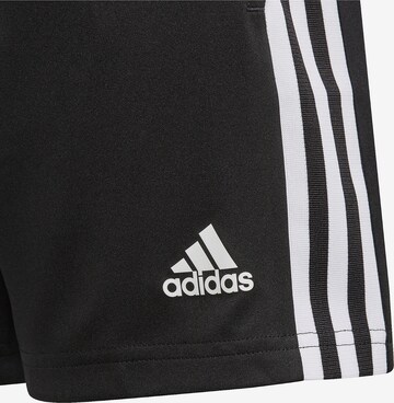 regular Pantaloni sportivi 'Tiro 21 ' di ADIDAS PERFORMANCE in nero