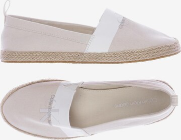 Calvin Klein Jeans Flats & Loafers in 39 in Beige: front