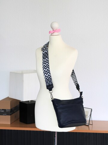 Adel Bags Schultertasche 'Lina' in Blau