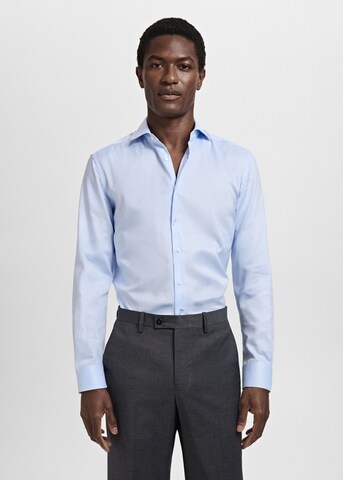 MANGO MAN Slim fit Button Up Shirt 'Emporda' in Blue: front