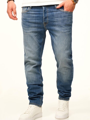 JACK & JONES Tapered Jeans in Blue: front