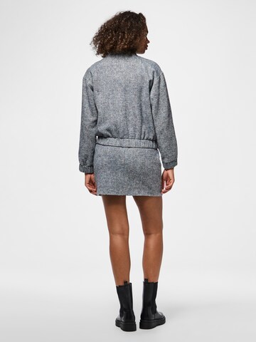 Veste mi-saison PIECES en bleu