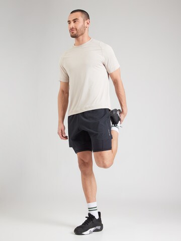 Abercrombie & Fitch Koszulka funkcyjna w kolorze szary