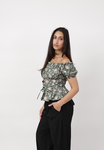 Camicia da donna di Elara in verde
