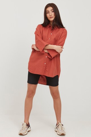 b.young - Blusa en rojo