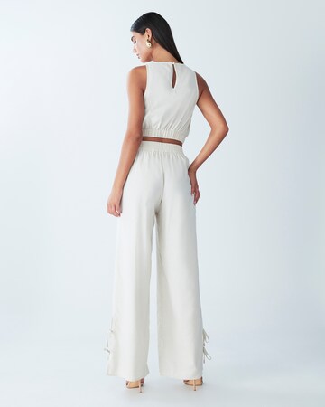 BWLDR - Pierna ancha Pantalón 'LAILA' en blanco: atrás