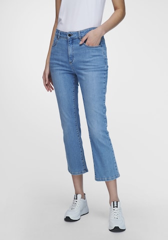 Emilia Lay Bootcut Jeans in Blauw: voorkant