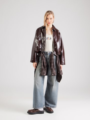 Top de la GAP pe alb