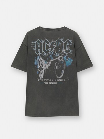 Pull&Bear T-Shirt in Grau