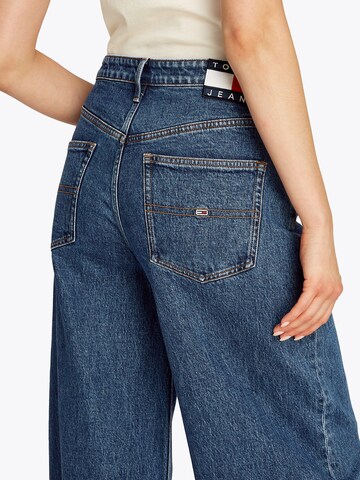 Tommy Jeans Wide leg Jeans 'Charlie' in Blue