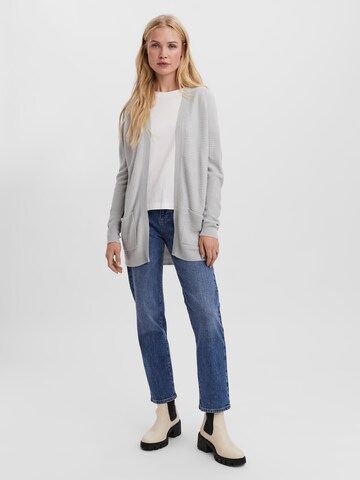 VERO MODA Strickjacke 'Bobbie' in Grau