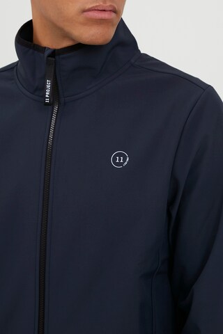 11 Project Tussenjas 'Ulfrik' in Blauw