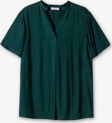 SHEEGO Tunic in Green: front