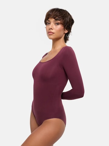 cfab - Body moldeador 'Clean Longsleeve Squareneck Sculpting Bodysuit with Slip' en rojo