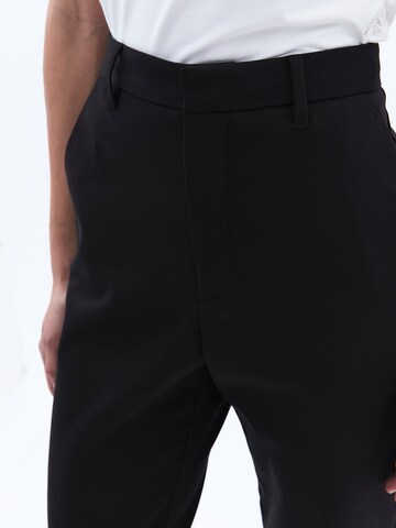 OXXO Regular Hose in Schwarz