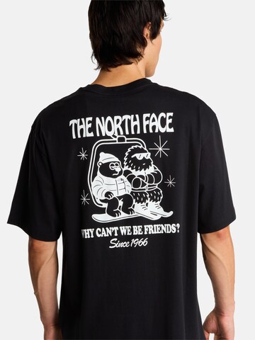 Maglietta 'M LET'S BE BUDDIES OVERSIZED SS TEE' di THE NORTH FACE in nero