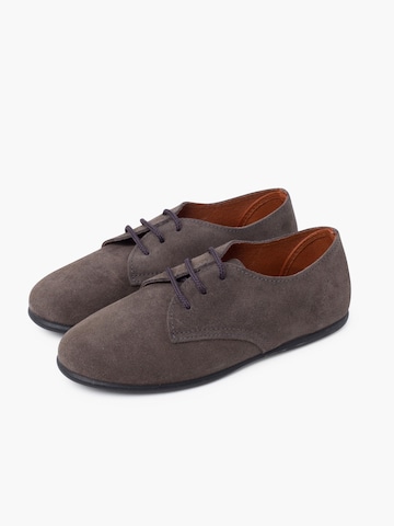 Chaussure basse Pisamonas en gris