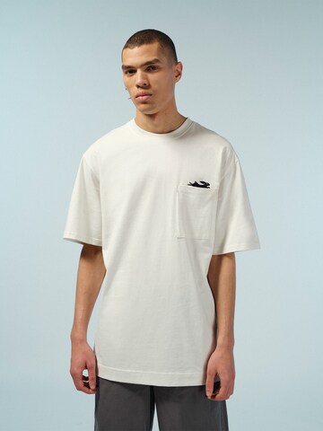Pacemaker T-shirt 'Dominic' i vit: framsida