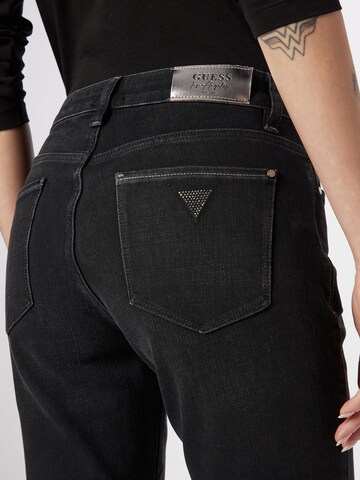 GUESS Slimfit Jeans 'SEXY CURVE' in Zwart
