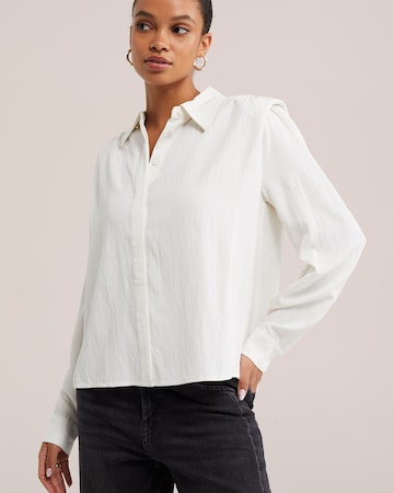 WE Fashion Blus i vit: framsida