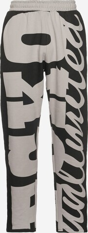 Ecko Unlimited - Pantalón en gris: frente