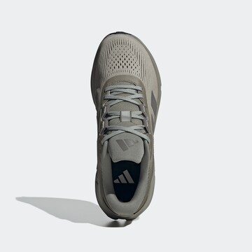 ADIDAS PERFORMANCE Παπούτσι για τρέξιμο 'Questar 3' σε γκρι