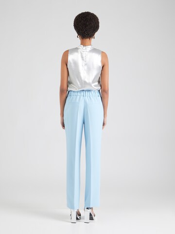 Regular Pantalon à plis 'YASLIKKA' YAS en bleu