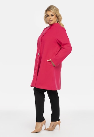 Manteau mi-saison 'Tipol' Karko en rose