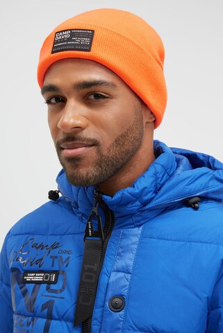CAMP DAVID Beanie in Orange: front