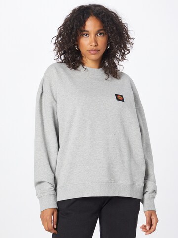 Santa Cruz Sweatshirt in Grey: front