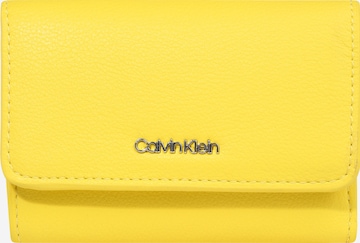 Portofel de la Calvin Klein pe galben: față