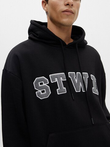 Pull&Bear Sweatshirt in Schwarz