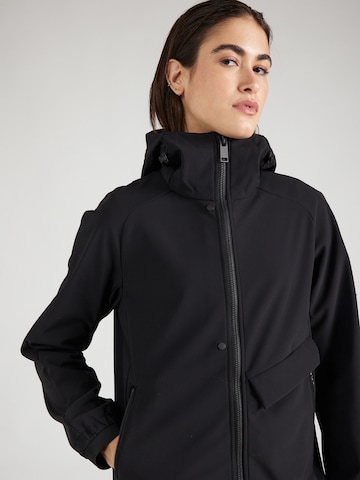 Krakatau Raincoat in Black