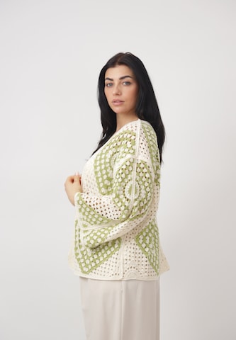 Elara Cardigan i grøn