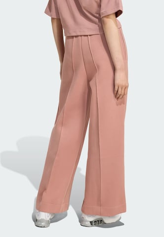 Wide leg Pantaloni sportivi di ADIDAS ORIGINALS in rosa
