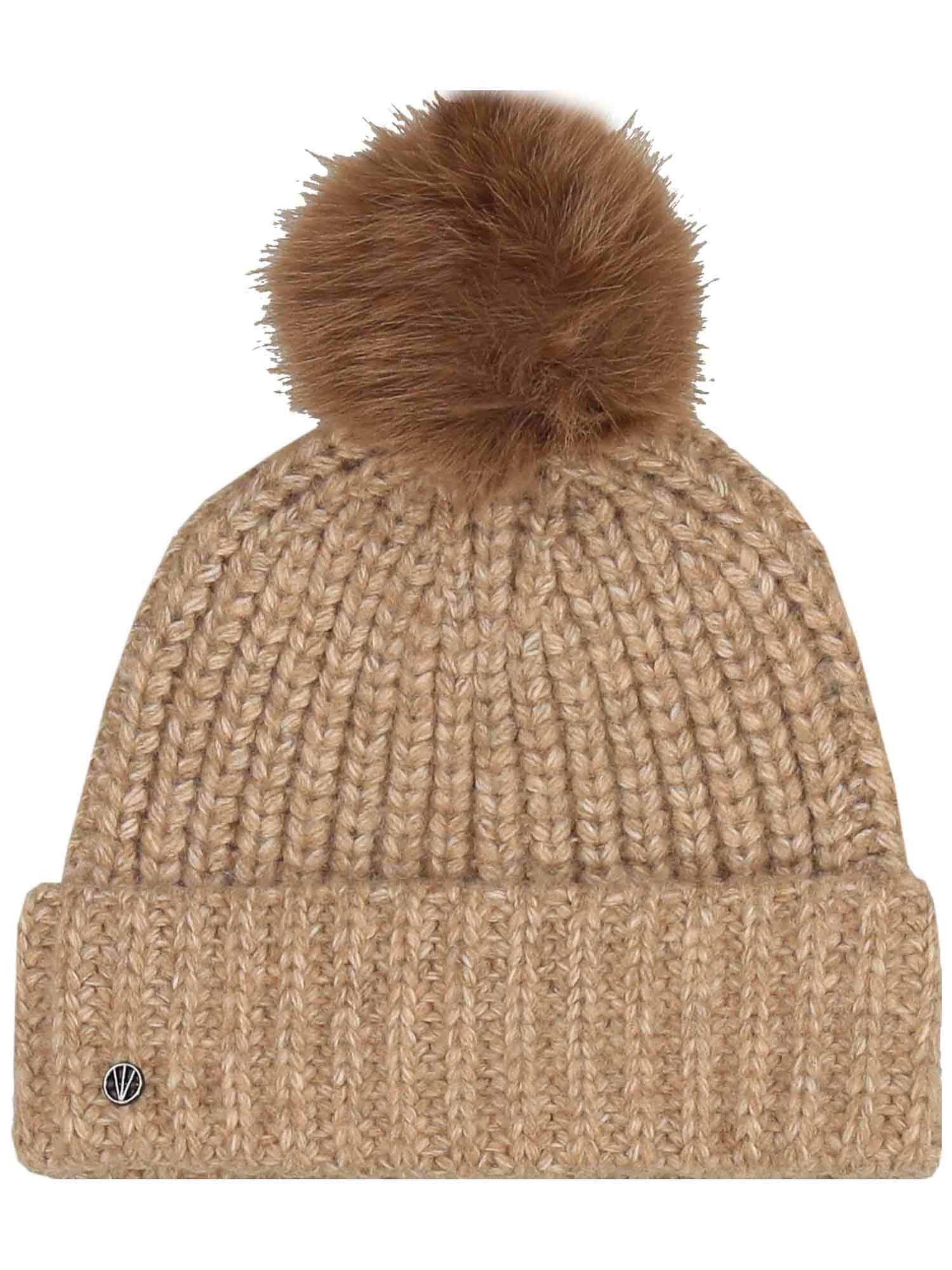 LOEVENICH Beanie in White: front