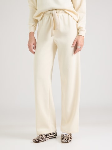 PIECES Широкий Штаны 'PCCHILLI' в Белый: спереди