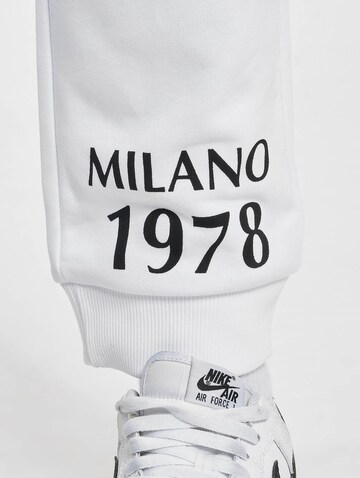 Urban Classics Regular Pants 'Carlo Colucci' in White