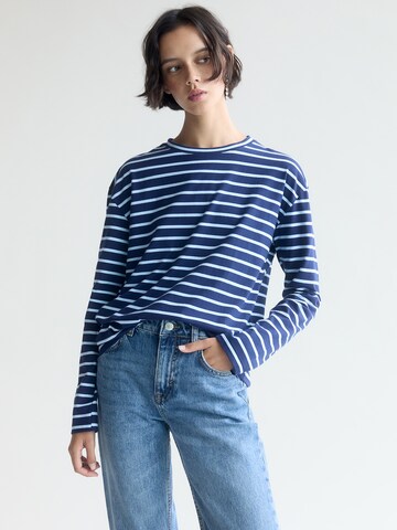 T-shirt Pull&Bear en bleu : devant