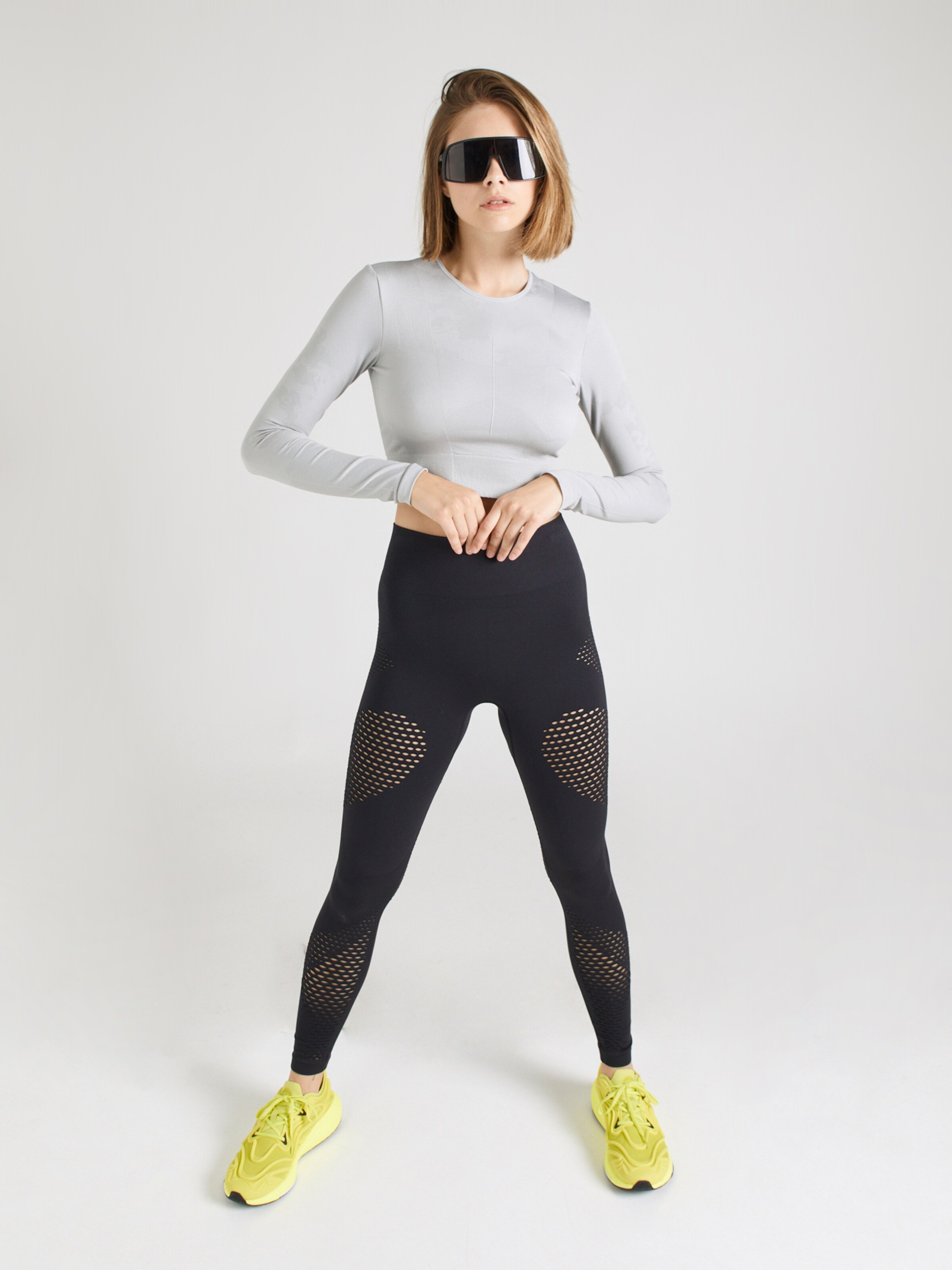 Sports tops for women Buy online ABOUT YOU