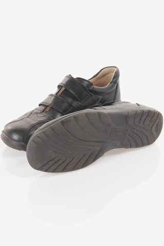 Finn Comfort Flats & Loafers in 43 in Black
