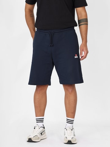 DIESELregular Sportske hlače 'P-CROW SWEAT SHORTS' - plava boja: prednji dio