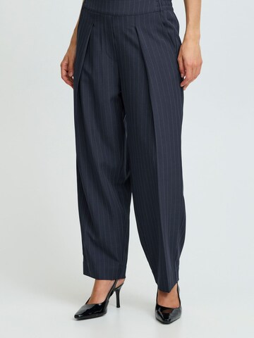 b.young - Loosefit Pantalón plisado 'MMMidde' en azul: frente