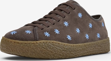 Baskets basses ' Peu Terreno ' CAMPER en marron : devant