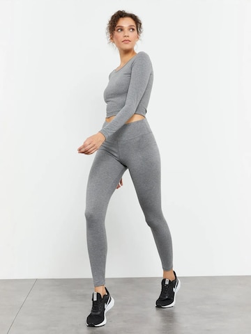 Tommy Life Sporttop in Grijs: voorkant