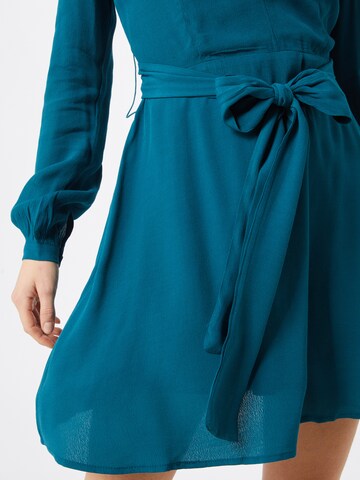 Robe GLAMOROUS en bleu