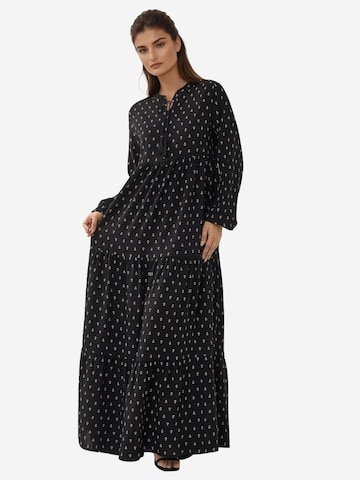 Hiccup - Vestidos camiseiros em preto