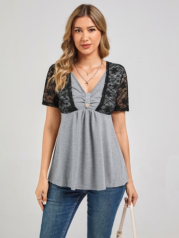 LapaPlus Top in Grey: front